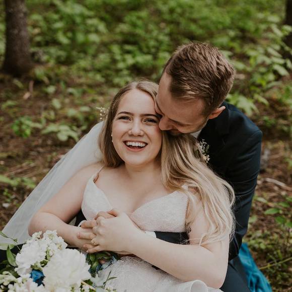 Meet your Posher, Hannah - Picture 1 of 1